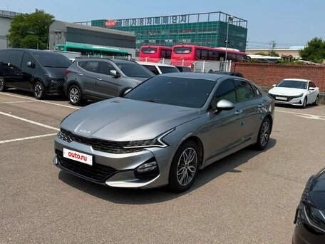 2023 Kia K5 III, серебристый, 2200077 рублей, вид 2