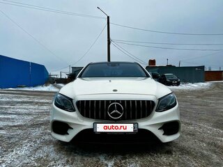 2017 Mercedes-Benz E-Класс 200 V (W213, S213, C238), белый, 3590000 рублей, вид 2