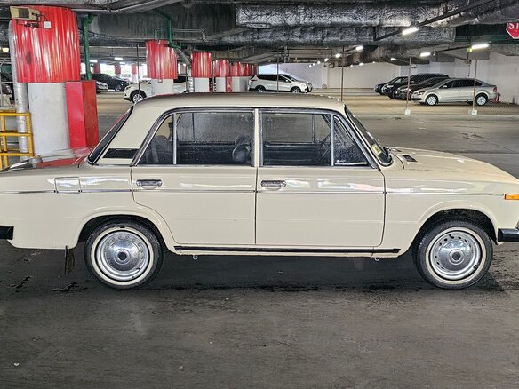 1990 Lada (ВАЗ) 2106, бежевый, 600000 рублей - вид 3