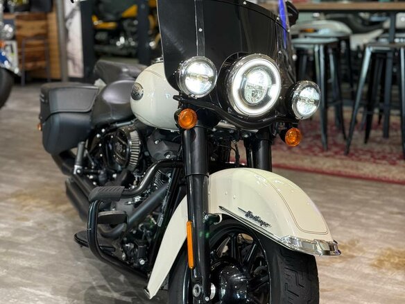 2022 Harley-Davidson Heritage, белый, 2050000 рублей - вид 12