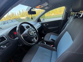 2013 Volkswagen Polo V, серебристый, 680000 рублей, вид 5
