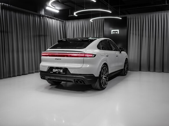 2026 Porsche Cayenne Coupé III Рестайлинг, серый, 20394900 рублей - вид 6