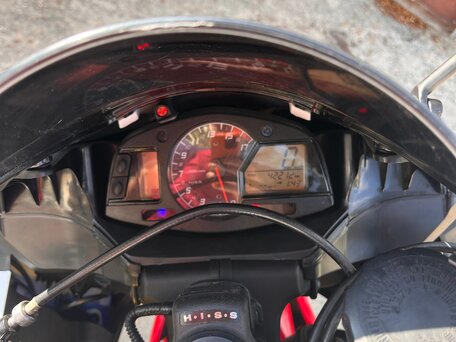 2015 Honda CBR 600RR, красный, 680000 рублей, вид 4