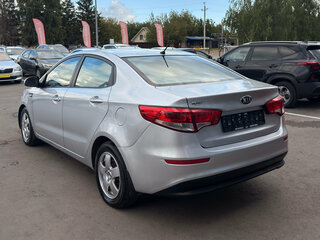 2015 Kia Rio III, серебристый, 790000 рублей, вид 5