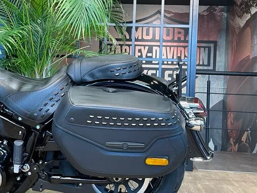 2025 Harley-Davidson Heritage, чёрный, 3850000 рублей - вид 7