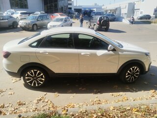 2023 Lada (ВАЗ) Vesta Cross I Рестайлинг (NG), белый, 1350000 рублей, вид 3