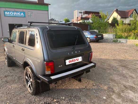2017 Lada (ВАЗ) 2131 (4x4) I, серебристый - вид 3
