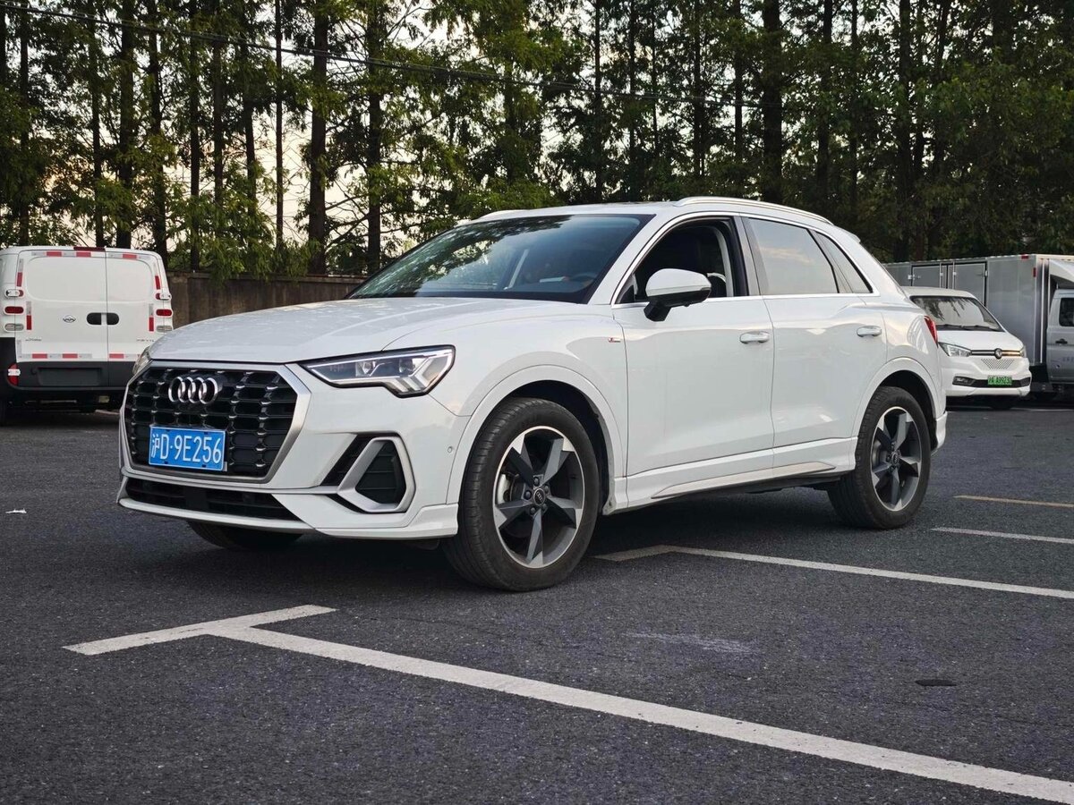 Открыть фотографии: Audi Q3 II (F3)