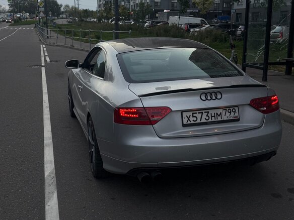 2009 Audi A5 I (8T), серебристый - вид 2