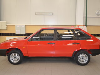 1992 Lada (ВАЗ) 2109, красный, 15000000 рублей, вид 1