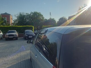 2004 Toyota Wish I, голубой, 920000 рублей, вид 4