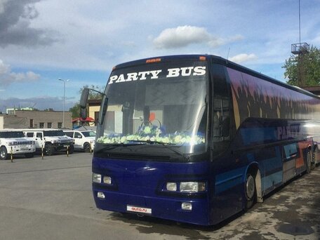 1988 Volvo B10 Series, синий, 4000000 рублей, вид 1