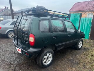 2004 Chevrolet Niva I, зелёный, 275000 рублей, вид 2