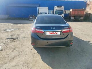 2013 Toyota Corolla XI (E160, E170, E180), серый, 840000 рублей, вид 3