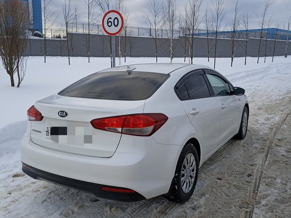 2019 Kia Cerato III Рестайлинг (Classic), белый, 1650000 рублей - вид 14