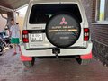 1997 Mitsubishi Pajero II Рестайлинг, белый, 2700000 рублей - вид 3
