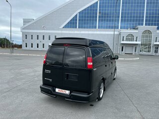 2009 Chevrolet Express II, чёрный, 3250000 рублей, вид 4