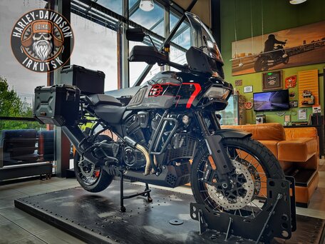 2026 Harley-Davidson Pan America Limited, серый, 3600000 рублей, вид 2
