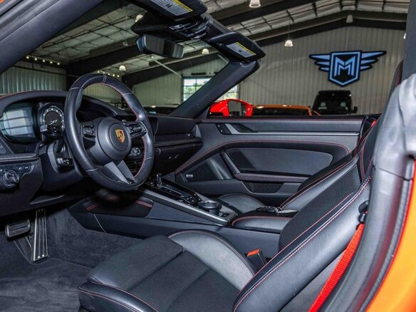 2022 Porsche 911 Carrera 4S VIII (992), красный, 22246671 рублей - вид 8
