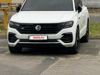 2018 Volkswagen Touareg III, белый, 5100000 рублей, вид 4