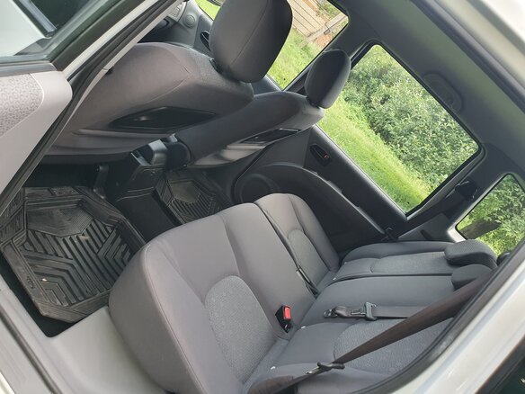 2004 Hyundai Matrix I, серый, 628000 рублей - вид 6