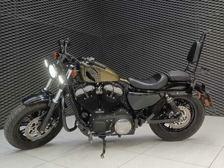 2015 Harley-Davidson Sportster 1200, зелёный, 1200000 рублей, вид 5