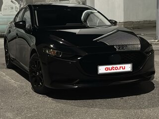2022 Mazda 3 IV (BP), чёрный, 2300000 рублей, вид 2