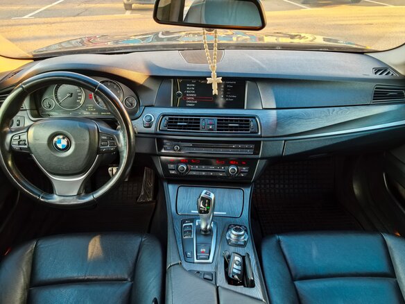 2011 BMW 5 серии 520i VI (F10/F11/F07), серый, 1400000 рублей - вид 12