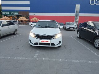 2012 Kia Rio III, белый, 465000 рублей, вид 1