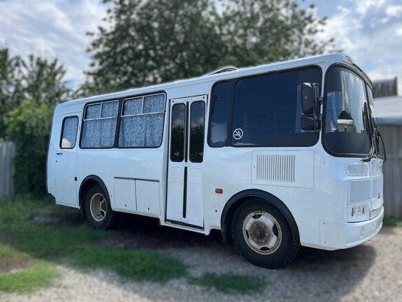 2015 ПАЗ 3205, белый, 1100000 рублей - вид 1