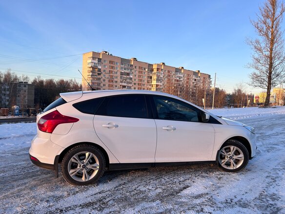 2014 Ford Focus III, белый, 890000 рублей - вид 4