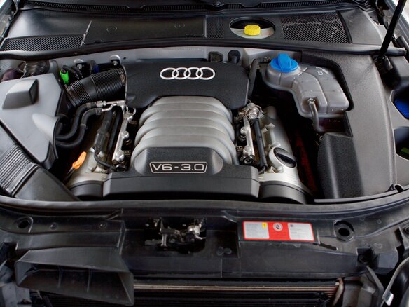 2002 Audi A6 II (C5) Рестайлинг, серебристый, 1600000 рублей - вид 7