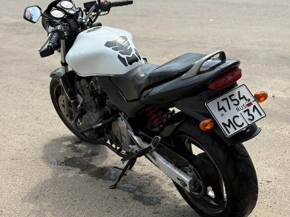 2001 Honda CB 600F Hornet, белый, 345000 рублей - вид 7