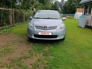 2011 Toyota Auris I Рестайлинг, серебристый, 1100000 рублей, вид 2