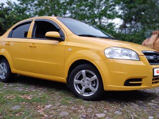 2006 Chevrolet Aveo I, жёлтый, 380000 рублей, вид 2