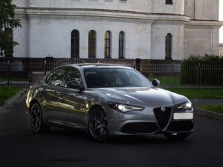 2019 Alfa Romeo Giulia II (952) Рестайлинг, серый, 3149000 рублей, вид 1