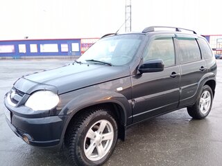 2015 Chevrolet Niva I Рестайлинг, чёрный, 540000 рублей, вид 1