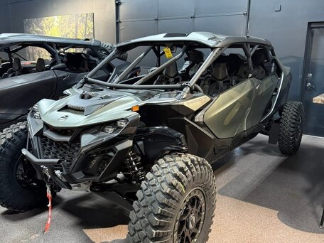 2025 BRP Can-Am Maverick R, серый, 6300000 рублей, вид 1
