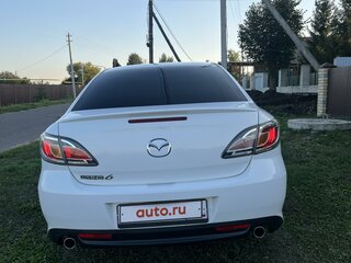 2011 Mazda 6 II (GH) Рестайлинг, белый, 1300000 рублей, вид 3