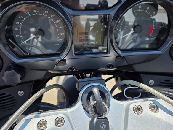2011 BMW R 1200 RT, коричневый, 1350000 рублей - вид 12