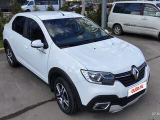 2021 Renault Logan Stepway II Рестайлинг, белый, 1420000 рублей, вид 3