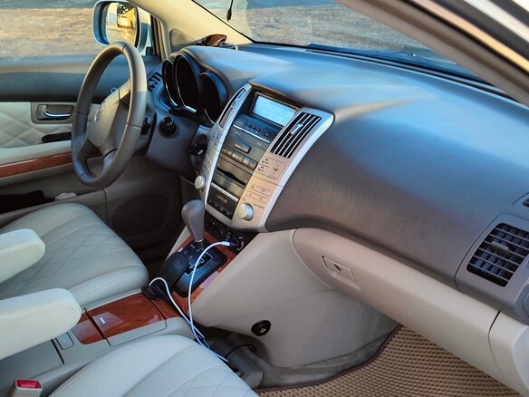 2007 Lexus RX 350 II Рестайлинг, серебристый, 1100000 рублей - вид 4