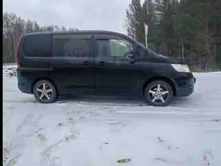 2008 Nissan Serena III (C25), чёрный, 1050000 рублей, вид 3