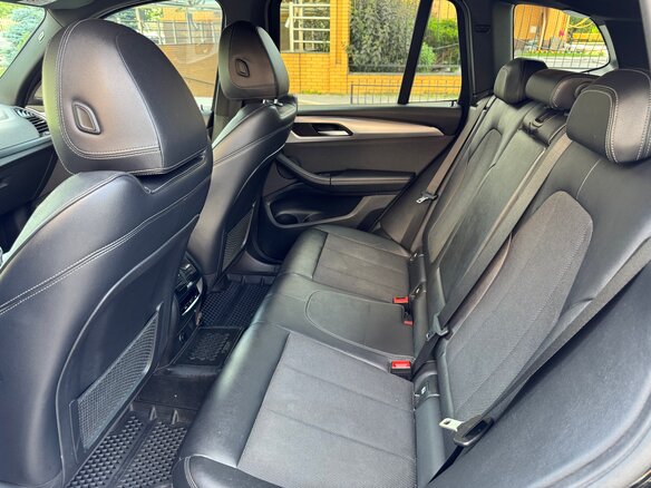2018 BMW X3 20d xDrive III (G01), чёрный, 4000000 рублей - вид 13