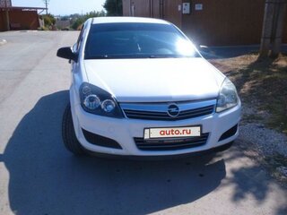 2013 Opel Astra H Рестайлинг, белый, 790000 рублей, вид 1