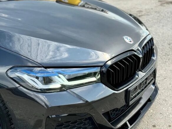 2019 BMW 5 серии 530d xDrive VII (G30/G31/G38), серый, 4500000 рублей - вид 2