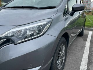 2019 Nissan Note II Рестайлинг, серый, 1070000 рублей, вид 2