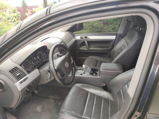 2009 Volkswagen Touareg I Рестайлинг, чёрный, 1500000 рублей, вид 4