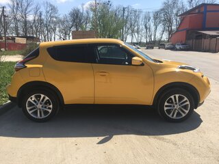 2014 Nissan Juke I Рестайлинг, жёлтый, 1400000 рублей, вид 4