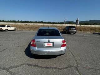2004 Volkswagen Passat B5 Рестайлинг, серебристый, 390000 рублей, вид 3